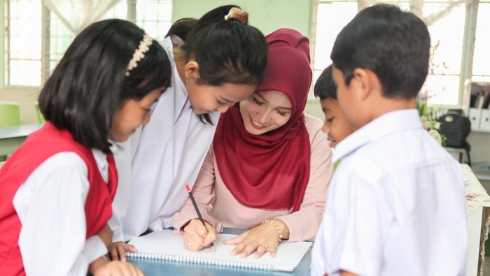 Janji Kesejahteraan yang Layak bagi Guru dalam RUU Sisdiknas